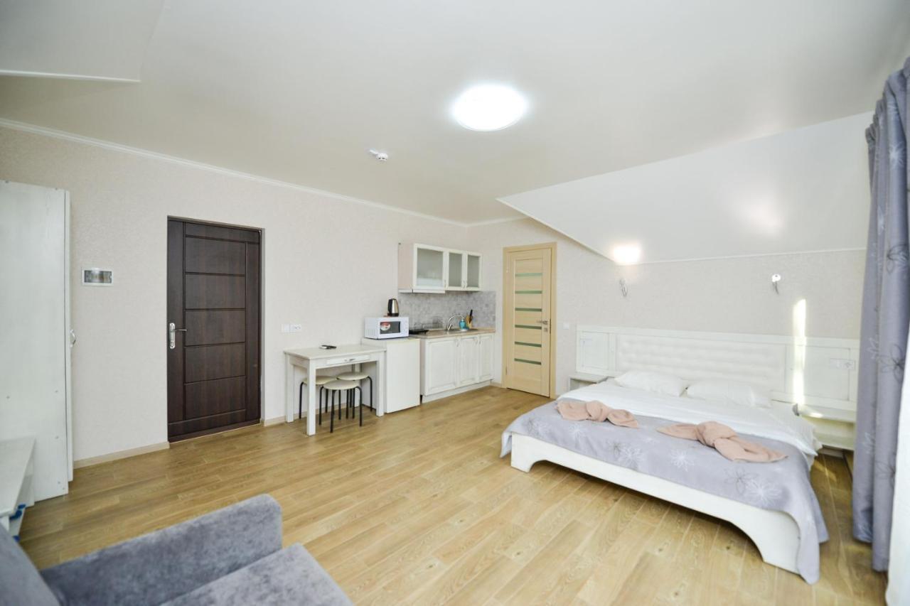 Polis'ke Forest Hotel מראה חיצוני תמונה