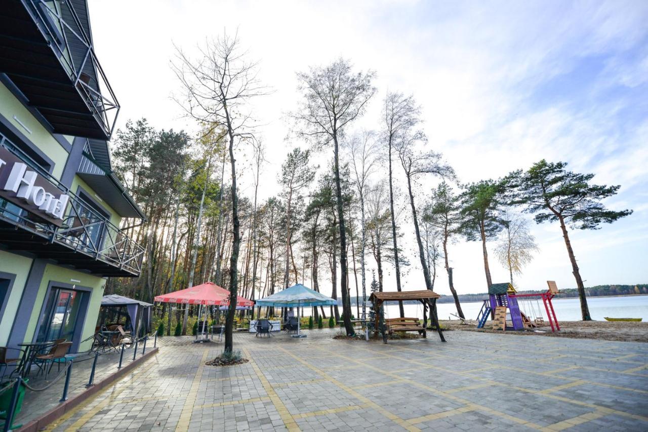 Polis'ke Forest Hotel מראה חיצוני תמונה